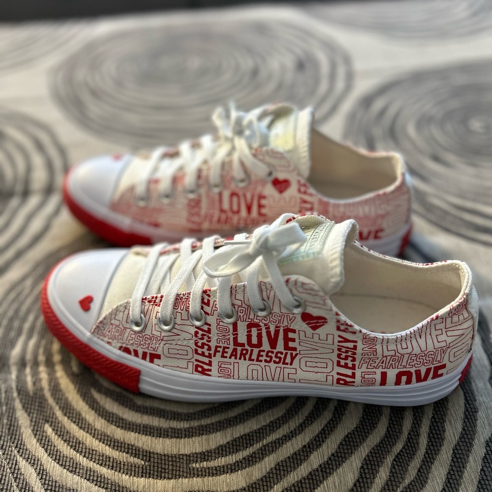 Converse All⭐️Stars